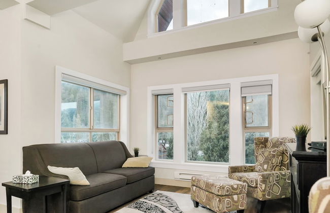 3BR Lakeside Penthouse Retreat - Foto 16