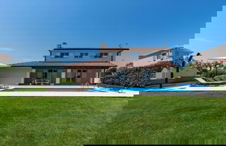 Foto 1 - Villa Vor Ort
