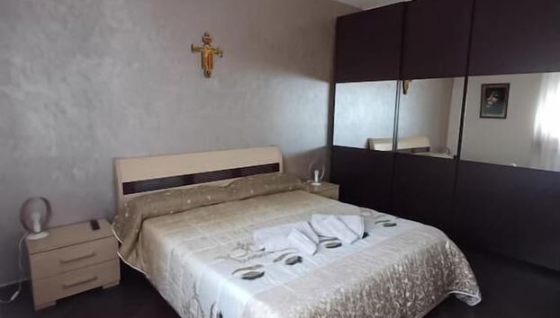 NSM Casa di Fulmine attico con box privato - Foto 2, Habitación