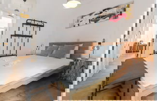 Foto 2 - Downtown Design by Homing
