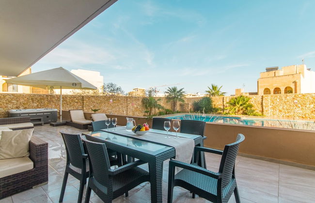 Wellness Hygge Modern Gozitan Apartment - Photo 2