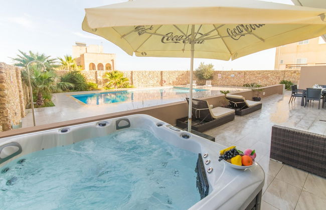 Wellness Hygge Modern Gozitan Apartment - Photo 1