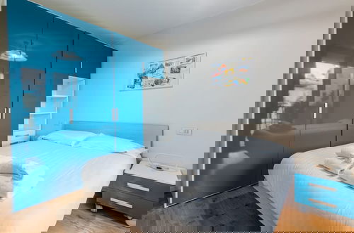 Foto 28 - Stylish Apartment With Terrace and Swimming Pool