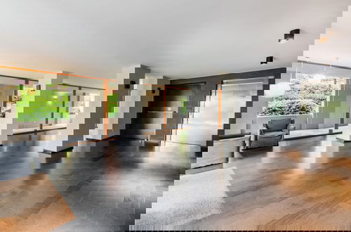 Foto 39 - Stylish Apartment With Terrace and Swimming Pool