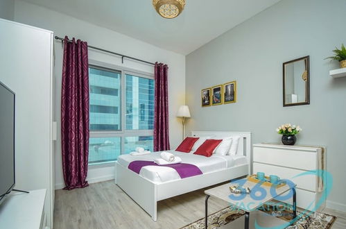 Photo 10 - Marina studio JBR Beach View close to Metro and Mall - 360 vacation