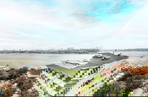Foto 24 - Duplex Flat w Panoramic Bosphorus View and Terrace