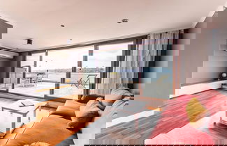 Foto 3 - Duplex Flat w Panoramic Bosphorus View and Terrace