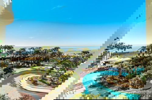 Foto 51 - Unique Beachfront Condo With Exceptional Views