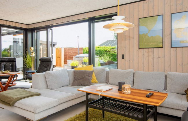 8 Person Holiday Home in Hejls - Foto 24