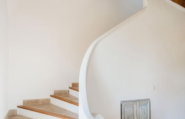 Chateau in Lorgues With Pool & Vineyard Views - Foto 25