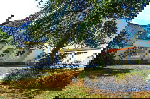 Photo 18 - Holiday Home in St.martin-de-brehal