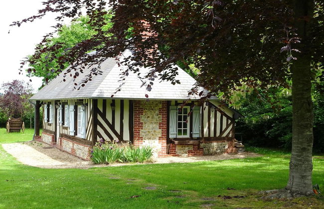 Estate in Normandy With Pool & Tennis Court - Photo 40