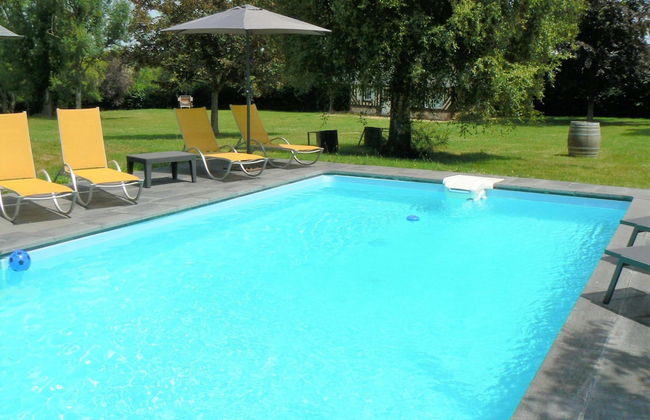 Estate in Normandy With Pool & Tennis Court - Photo 22