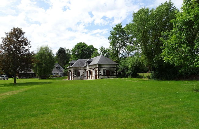 Estate in Normandy With Pool & Tennis Court - Photo 33