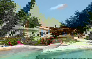 Foto 1 - Holiday Home in Puymeras With Garden