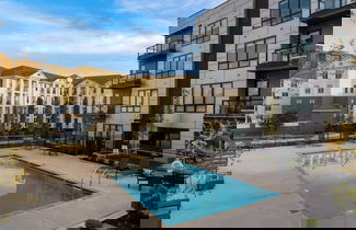 Foto 2 - Whiskey River Walkable Midtown Location at Odyssey + Pool, Bbq, Fitness Room