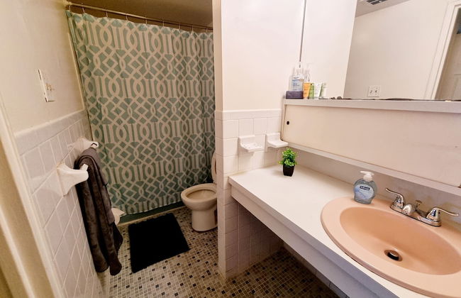 Charming 2BR 2B in Elkins Park Free Parking - Foto 11