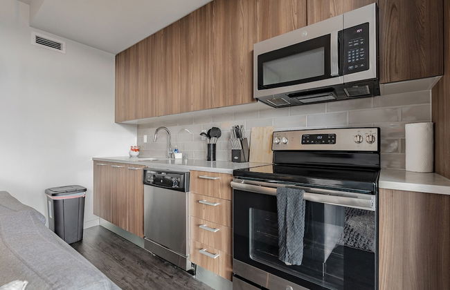 Sophari Suites at Bellevue - Photo 50