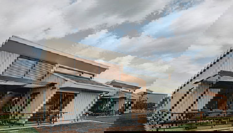 Foto 1 - Modern Lodge Near Beach