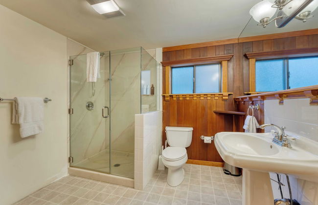 Riversong Lodge by Avantstay Sauna + Hot Tub On The Truckee River - Foto 24