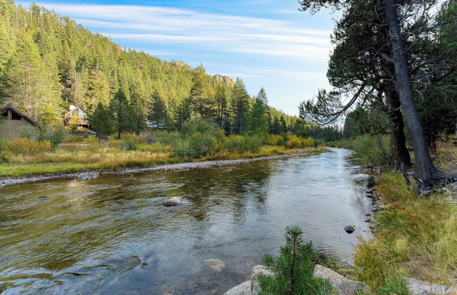 Riversong Lodge by Avantstay Sauna + Hot Tub On The Truckee River - Foto 33