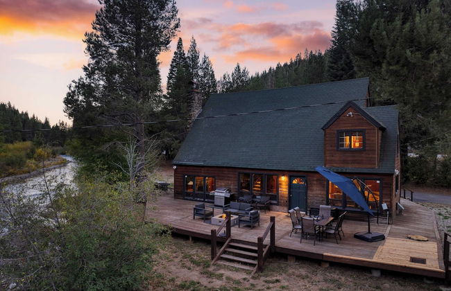 Riversong Lodge by Avantstay Sauna + Hot Tub On The Truckee River - Foto 37