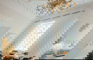 Photo 1 - Roosevelt Stadthaus