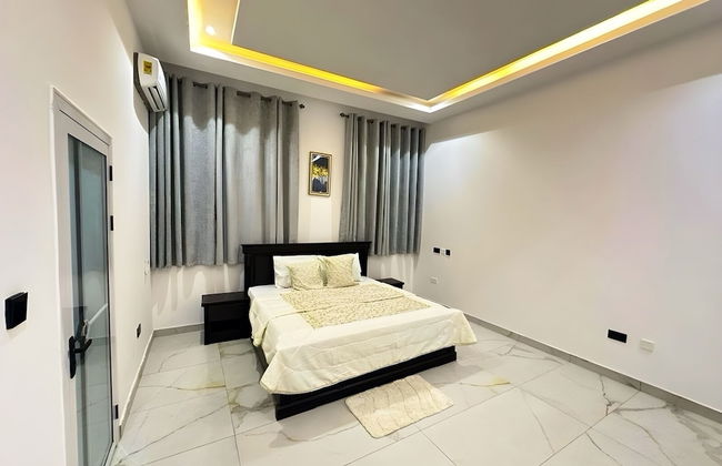 2BR Apartment With Pool and Wifi Near East Airport - Foto 4