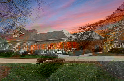 Foto 13 - Sunset Pointe by Avantstay Waterfront, Beach, Fire Pit Sleeps 14 5bdr 4BA
