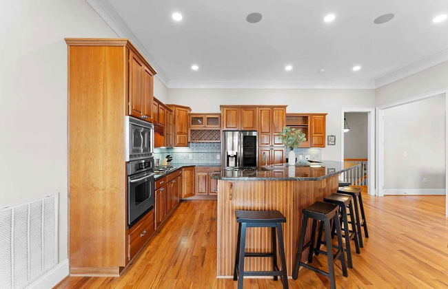 Sunset Pointe by Avantstay Waterfront, Beach, Fire Pit Sleeps 14 5bdr 4BA - Photo 65