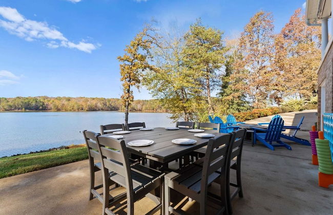 Sunset Pointe by Avantstay Waterfront, Beach, Fire Pit Sleeps 14 5bdr 4BA - Photo 17