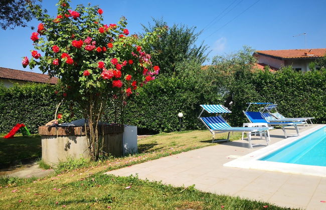 Franco house with pool - Photo 11
