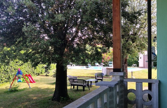 Franco house with pool - Photo 24