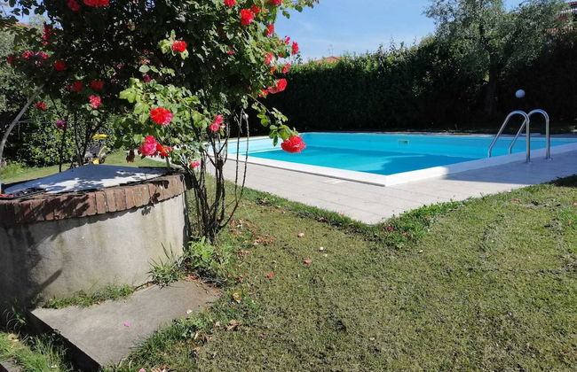 Franco house with pool - Photo 12