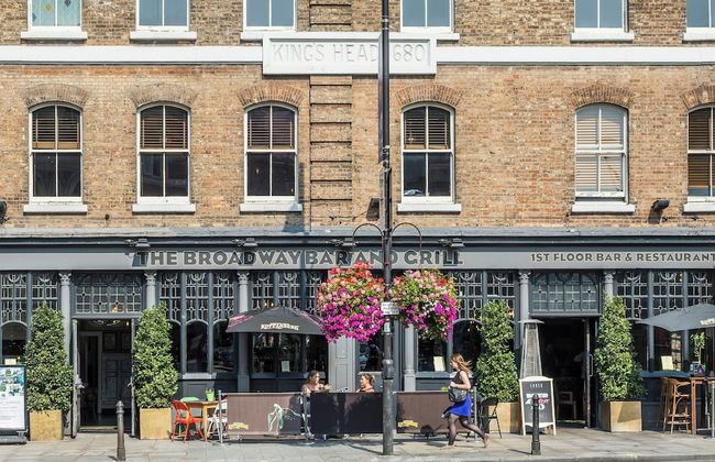 Rigault Road by Onefinestay - Photo 47
