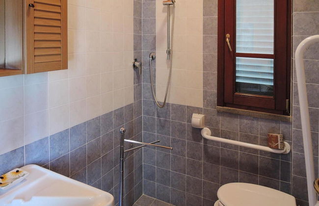 Apartment in Vinci With Pool and Wellness - Foto 15