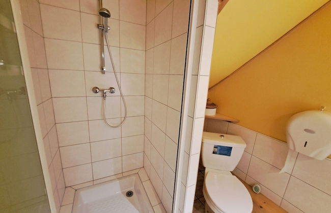 Holiday Flat on Small Holiday Farm With Indoor Pool + Many Activities - Photo 36