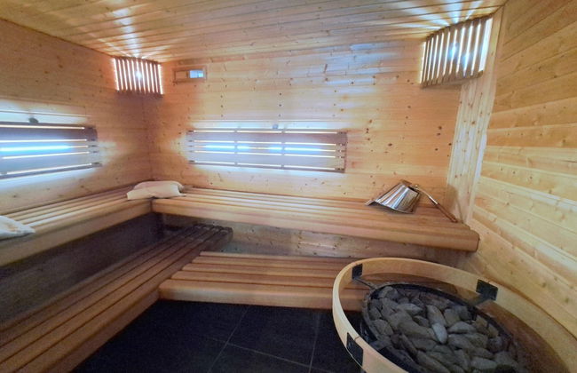 Holiday Flat on Small Holiday Farm With Indoor Pool + Many Activities - Photo 51