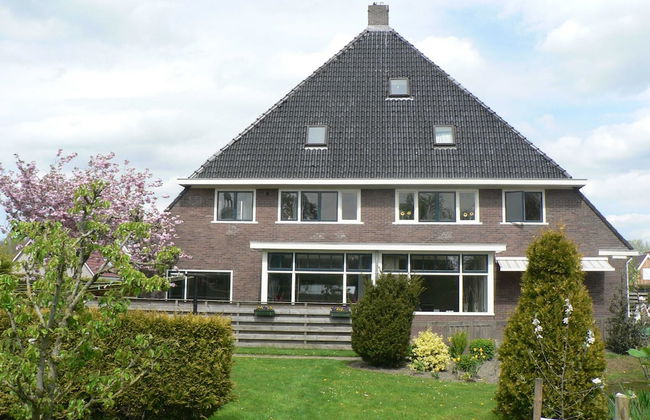 Charming Castle in Serrieres-en-chautagn With Pool - Foto 1