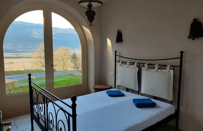 Charming Castle in Serrieres-en-chautagn With Pool - Foto 8