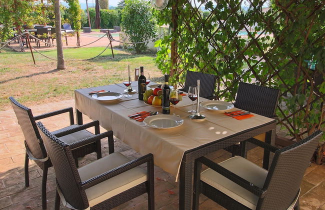 Modern Holiday Home in Foligno - Loc. With Pool - Foto 80