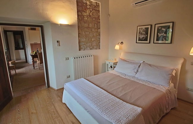 Modern Holiday Home in Foligno - Loc. With Pool - Foto 20