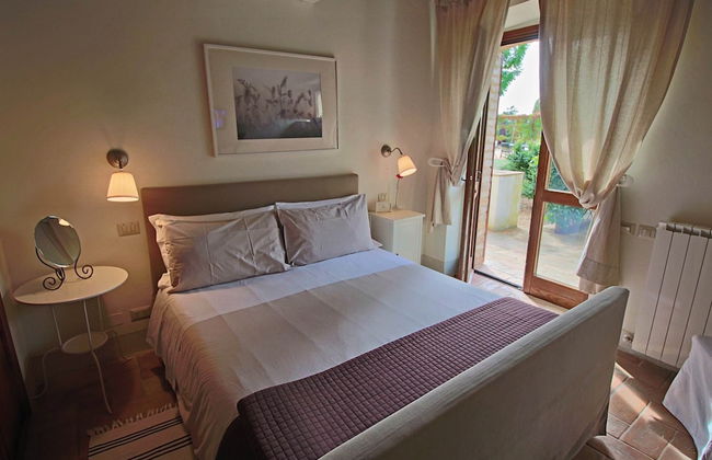 Modern Holiday Home in Foligno - Loc. With Pool - Foto 30