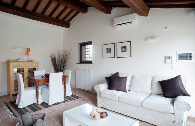 Modern Holiday Home in Foligno - Loc. With Pool - Foto 67
