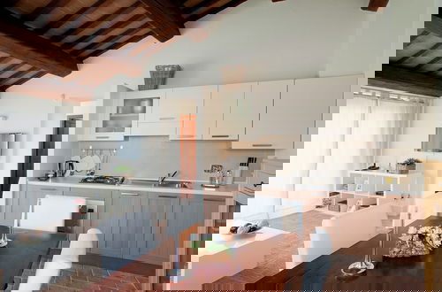 Foto 36 - Modern Holiday Home in Foligno - Loc. With Pool