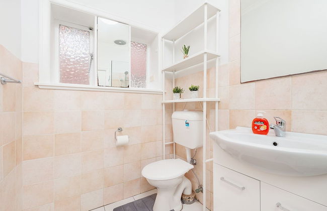 Newly Renovated Apt Close to CBD Unit 1 - Foto 8
