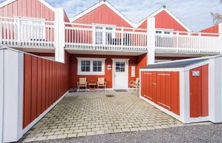 Photo 1 - 6 Person Holiday Home in Blavand