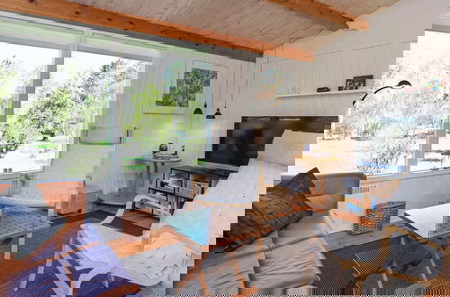 Foto 8 - Serene Holiday Home in Zealand near Sea