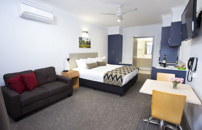 Altitude Motel Apartments - Photo 18