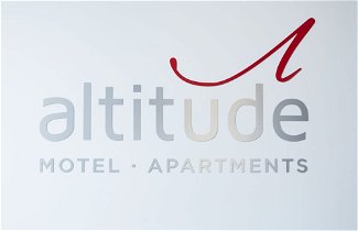 Photo 3 - Altitude Motel Apartments